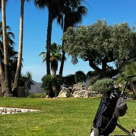 Ruim Appartement, Zonnig Terras, Alhaurin Golf! Apartment