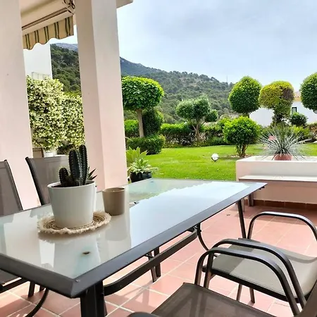 Ruim Appartement, Zonnig Terras, Alhaurin Golf! Apartment *
